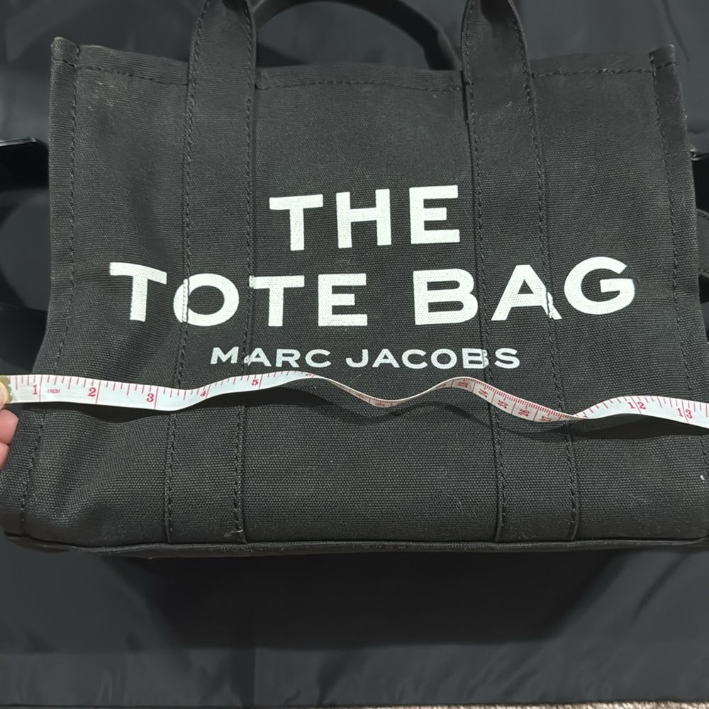 Marc Jacobs Black Canvas Tote Bag - Picture 2 of 4